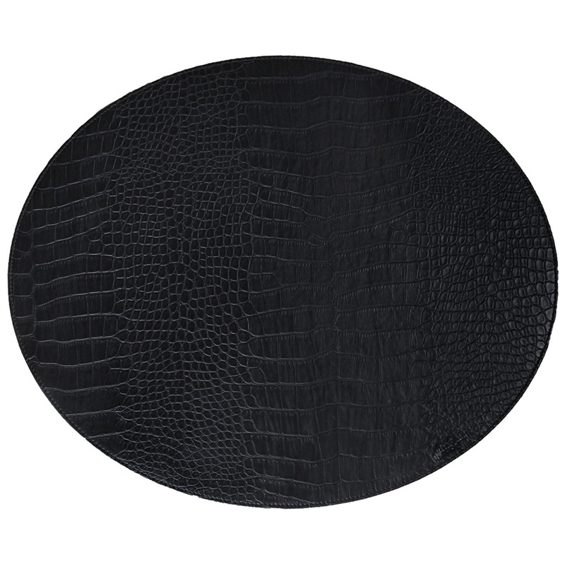 Oval placemat // black snakeskin pattern
